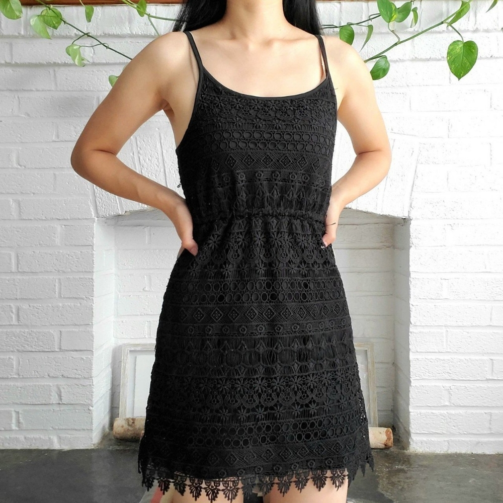 H&M black crochet lace dress